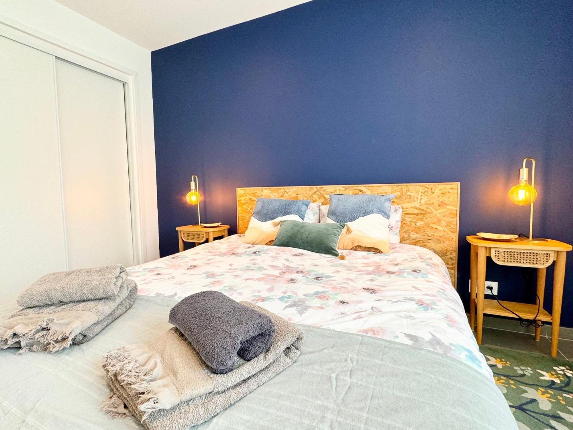 Residence Suzanne Кале Екстериор снимка